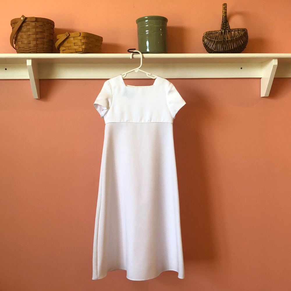 Flower girl dress.